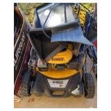 DeWalt Gas RWD Lawn Mower