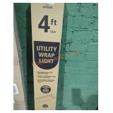 Metalux 4 ft utility wrap light