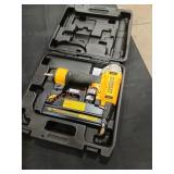 DeWalt 18 GA Brad Nailer