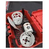 Milwaukee 8 PC bimetal hole saw kit