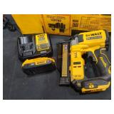 DeWalt 20v 23ga Pin Nailer Kit