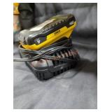 DeWalt 20v 4 ah battery and charger