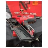 Milwaukee M18 30ï¿½ framing nailer