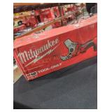 Milwaukee M12 Plastic Pipe Shear