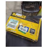 DeWalt 15-1/2 GA Flooring Staples