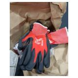 Milwaukee XL Work Gloves