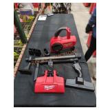 Milwaukee M18 Compact vacuum