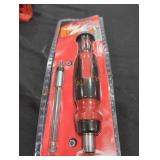 Milwaukee ratcheting multi bit driver