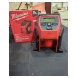 Milwaukee M12 Compact Inflator