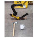 DeWalt 2 N 1 Flooring Tool