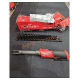 Milwaukee M12 Extended Reach Box Ratchet