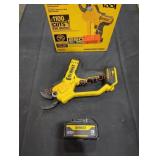 DeWalt 20V 1.5" Pruner
