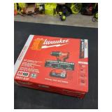 Milwaukee M18 1/2" Drill/Driver Kit