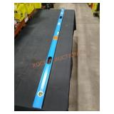 Empire 72" Compact Box Level