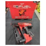 Milwaukee M18 16GA Straight Finish Nailer