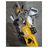 DEWALT 20V MAX  7-1/4" Sliding Miter Saw