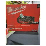 Milwaukee M18 PACKOUT Radio & Charger