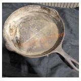 Griswold Cast Iron Pan Size 9