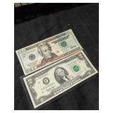 $20 bill and $2 Bill