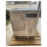 5 CU. FT. Chest Freezer (White)