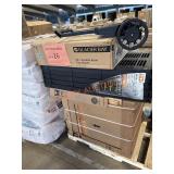 30ï¿½ Base Cabinet, Entry Mat, Kitchen Sink