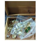 Miscellaneous Jewelry Lot