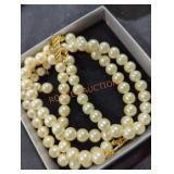 Beaded/Pearl Necklace
