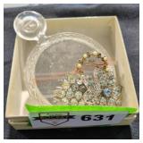 Handheld Mirror with Pins