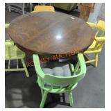 Dining table & Chairs 29in H x 48in W