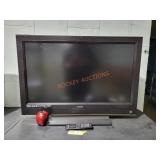 Vizio 32in TV and remote no cords included