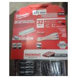 32pc Milwaukee Socket