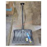 18" Snow Shovel