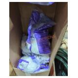 Box of spider web bags