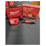 Milwaukee M12 3/8" Ratchet Kit