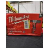 Milwaukee M12 Rivet Tool