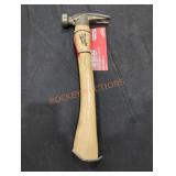 Milwaukee 19oz Milled Face Hickory Hammer