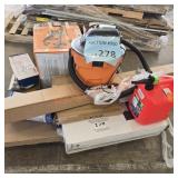 Ridgid vac, gas can, assort. Lot