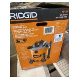 12 Gallon Wet/Dry Vac, Carpet, Bi-Fold Doors