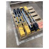 DEWALT Metal Folding Sawhorses 4xBID