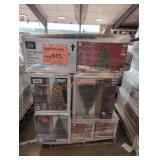 Christmas Trees Pallet Lot