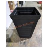 Vigoro 22.5" Indoor Outdoor Planter