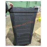 Vigoro 22.5" Planter