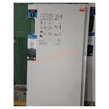 (1) Pivoting Shower Door