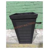 Vigoro 22.5" Indoor Outdoor Planter