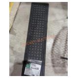 1 wiper 9" x 35" stair tread
