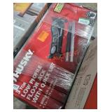 Husky 3 ton low profile floor jack with quick lift