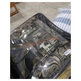 J.Queen NY King Comforter set