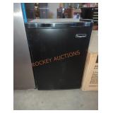 Magic Chef Mini Refrigerator