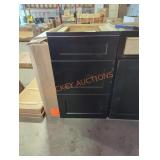 18" x 24" x 34.5" Base Cabinet of Drawers