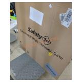 Safety 1st Walk Through Gate